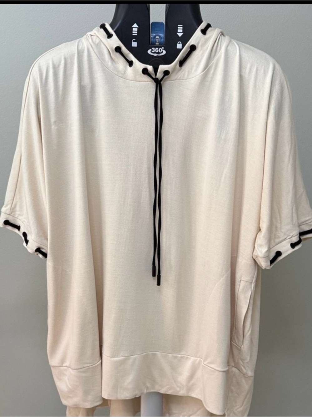 NWT Capote Cream Short Sleeve Ribbon Grommet Hoodie Sweatshirt Large Tunic